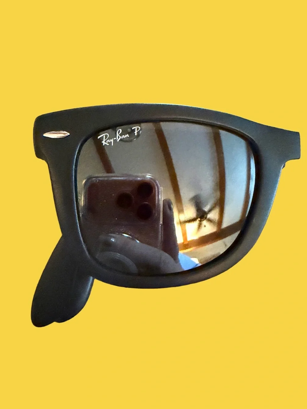 Brand new Ray-Ban Folding Wayfarer 